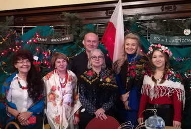 Zdjęcie do POWIAT WROCŁAWSKI NA KIERMASZU BOŻONARODZENIOWYM WE FRANCJI