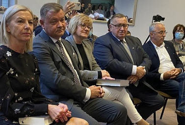 Zdjęcie do Przenikanie &ndash; sto historii na stulecie we wspomnieniach mieszkańc&oacute;w...