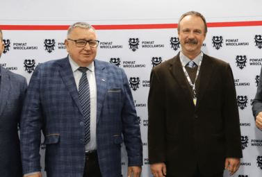 Zdjęcie do Wicekonsul Węgier Adam Szesztay z wizytą w Starostwie