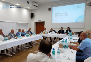 Zdjęcie do Przyszłość transportu publicznego na terenie Powiatu Wrocławskiego