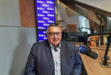 Zdjęcie do Członek Zarządu Powiatu Wrocławskiego o wakacyjnych inwestycjach