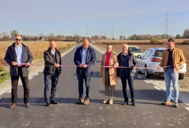Zdjęcie do Odbi&oacute;r drogi Gniechowice - Krzyżowice