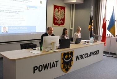 Zdjęcie do XXVIII Sesja Rady Powiatu Wrocławskiego