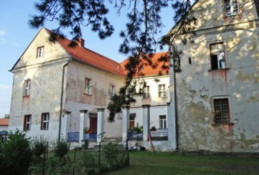 Zdjęcie do Tam wojna, a tu wieś spokojna, czyli o pałacu w Milinie i jego mieszkańcu
