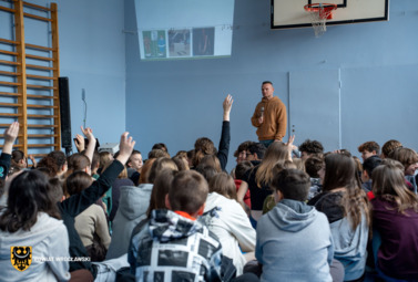 Zdjęcie do Fundacja Drużyna Mistrz&oacute;w ponownie w szkołach 