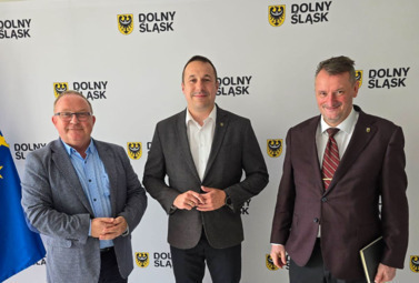 Zdjęcie do Pierwsze spotkanie przedstawicieli Zarządu Powiatu Wrocławskiego z...