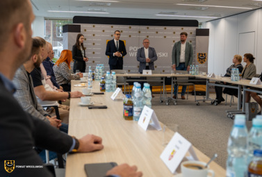 Zdjęcie do I Forum Szef&oacute;w Wydział&oacute;w Komunikacji Aglomeracji Wrocławskiej