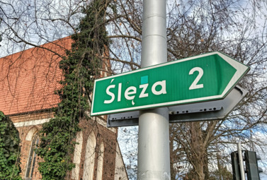 Zdjęcie do Czerpanie ze źr&oacute;dła, czyli skąd się wzięły nazwy miejscowości...