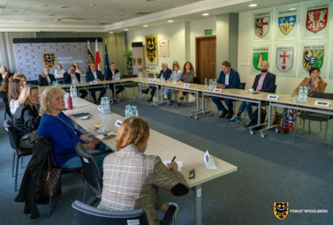 Zdjęcie do &bdquo;Zdrowie lokalnie &ndash; Stan, Wyzwania, Kierunki&rdquo;