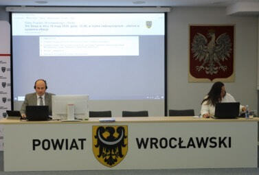 Zdjęcie do XIV Sesja Rady Powiatu Wrocławskiego