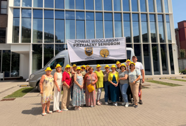 Zdjęcie do Seniorzy z Powiatu Wrocławskiego uczestniczyli w XIII Międzynarodowych...