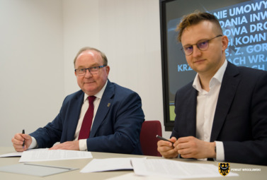 Zdjęcie do Powiat Wrocławski z dofinansowaniem na bezpieczniejszą drogę przy...