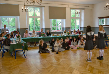 Zdjęcie do Dzień Edukacji Narodowej w Powiecie Wrocławskim. Wyjątkowe wyr&oacute;żnienia...