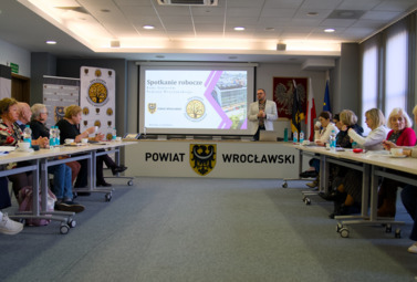 Zdjęcie do II Kolegium Srebrnych Pokoleń coraz bliżej. Rada Senior&oacute;w omawia...