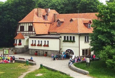Zdjęcie do Schronisko na g&oacute;r szczycie